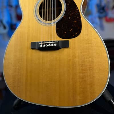 Martin J-40 Standard Series Acoustic Guitar - Natural Aging Toner (2025) 229 image 4