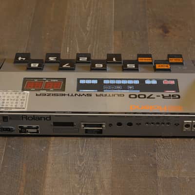 Roland GR-700 Guitar Synthesizer 1984 - 1989 - Grey image 4