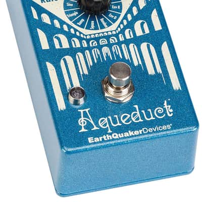 EarthQuaker Aqueduct Vibrato Effect Pedal, Eight Modulation Modes, True Bypass image 3