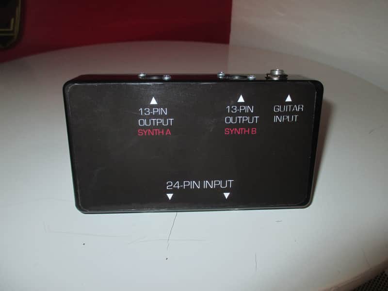 Roland GR TYPE 24 TO 13PIN CONVERTER GR300 GR700 GR100 G303 G808 G707 G202 G505 image 1
