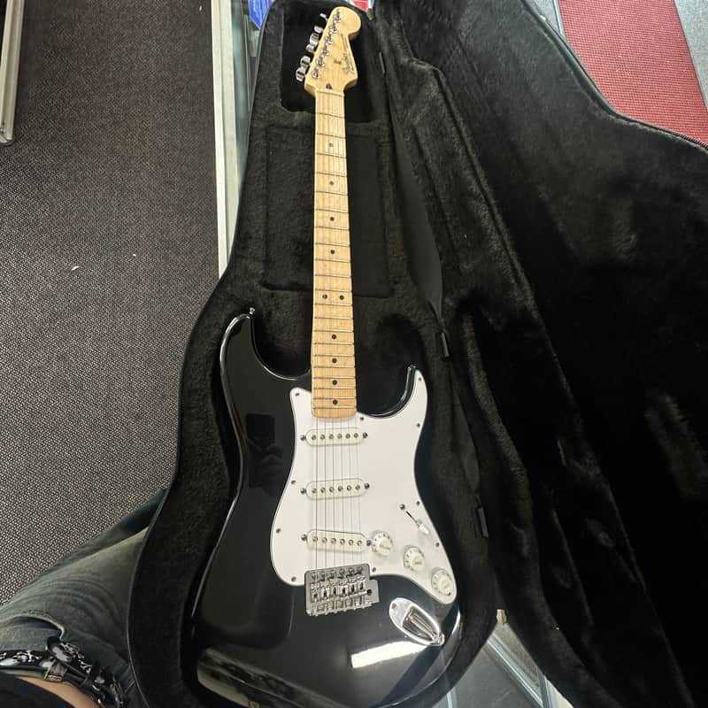 Fender Standard Stratocaster 2006 - 2017 | Reverb