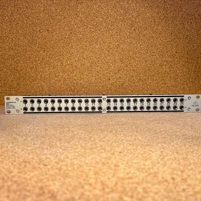 Behringer Ultrapatch Pro PX3000 48-Point TRS Patchbay 2004 – Warranty image 2