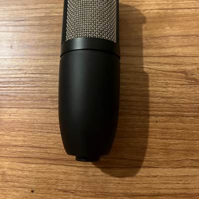 AKG P220 Large Diaphragm Cardioid Condenser Microphone 2010s - Black image 3