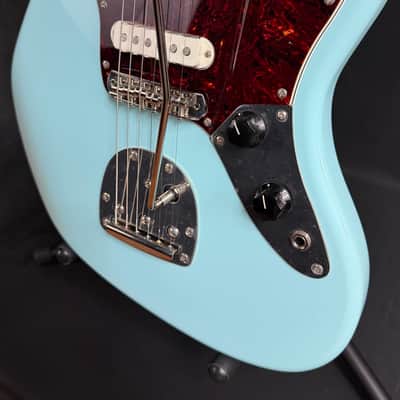 Squier FSR Classic Vibe 70's Jaguar Electric Guitar Daphne Blue Finish (703) image 8