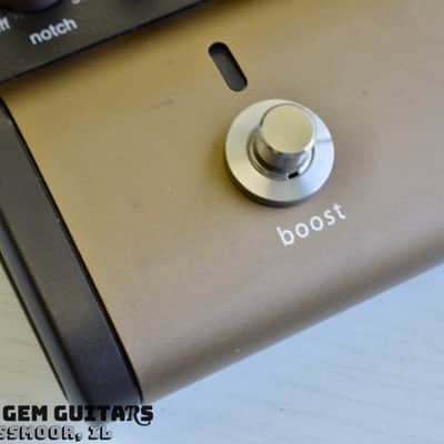 Used LR Baggs Venue DI Acoustic Guitar Preamp / DI / EQ / Tuner Pedal image 8