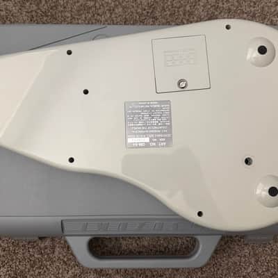 Suzuki OM-84 Omnichord 1984 - Ivory image 6