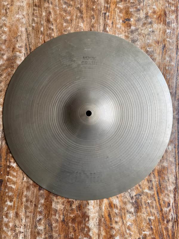 Zildjian 16" A Series Rock Crash Cymbal 1982 - 2017 Traditional image 1