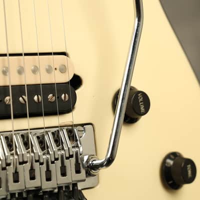1997 Peavy EVH Wolfgang Ivory image 6