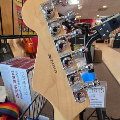 Used 2008 Fender American Standard Stratocaster Olympic White with Hard Case image 8