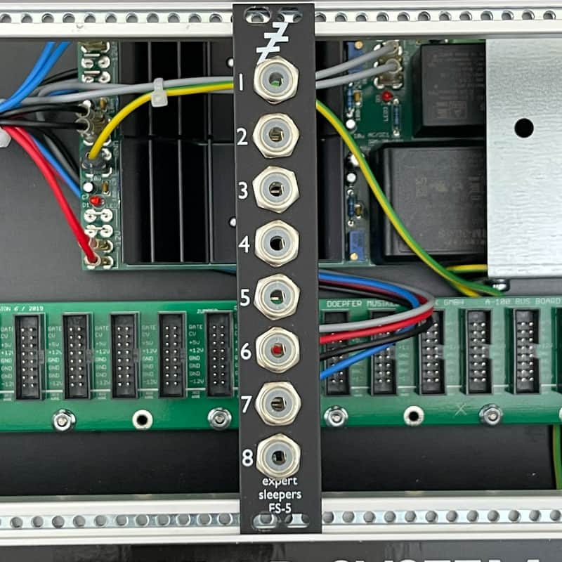 Expert Sleepers ES-5 MK3 Expander Eurorack Synth Module 2017 - 2020 - Black image 1