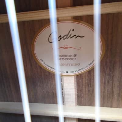 Godin Presentation  Classical SF Guitar w/bag image 3