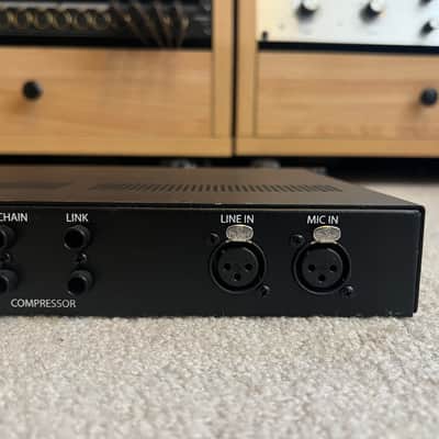 Rupert Neve Designs Shelford Channel 2017 - Present - Shelford Blue imagen 7