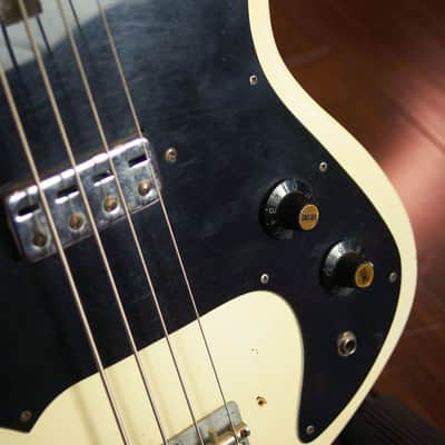 Arirang Short Scale Bass 1970s Olympic White & Mahogany Neck image 6