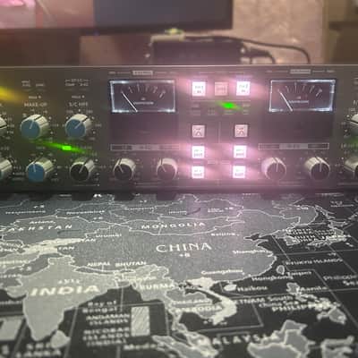Solid State Logic The Bus+ Stereo Rackmount Compressor 2022 - Present - Black image 6