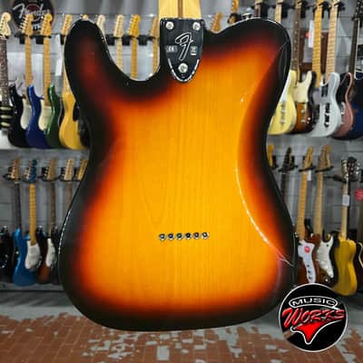 Fender   Classic Series 72 Telecaster Deluxe Sunburst image 6