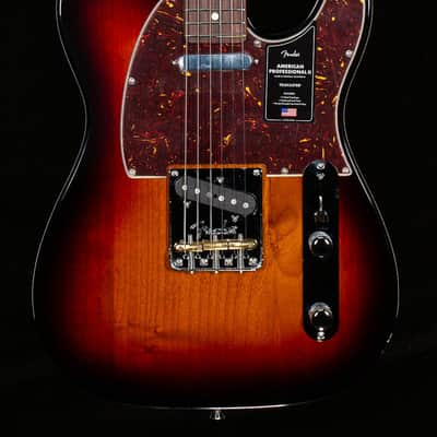 Fender American Professional II Telecaster 3-Color Sunburst Rosewood Fingerboard (737) image 3