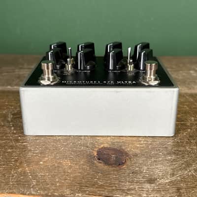 Darkglass Electronics Microtubes B7K Ultra V2 Bass Preamp with Aux In 2019 - Present - Black image 6