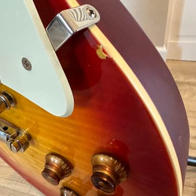 Epiphone Les Paul Traditional PRO-III Plus Limited Edition 2018 - Heritage Cherry Sunburst image 7