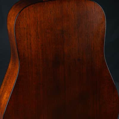 Martin D-18 Custom Authentic 1937 Inspired Adirondack Spruce VTS and Premium Mahogany Sunburst with Pickup Used (2021) image 17