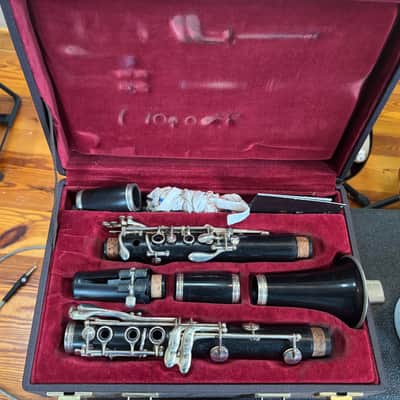 Buffet Crampon e-11 clarinet image 1