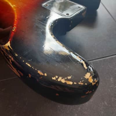 Fender Precision Bass body 1975/1976 - Sunburst image 10