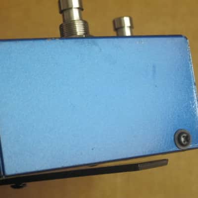 used Visual Sound H2O V1 (with cursive V) Liquid Chorus & Echo early 2000s + battery, strings, and a new set of rubber FEET (NO box / NO paperwork) image 8