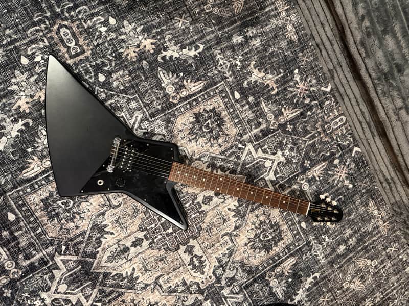 Gibson Melody Maker Explorer | Reverb