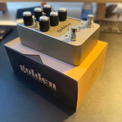 Universal Audio Golden Reverberator Guitar Pedal UAFX image 2