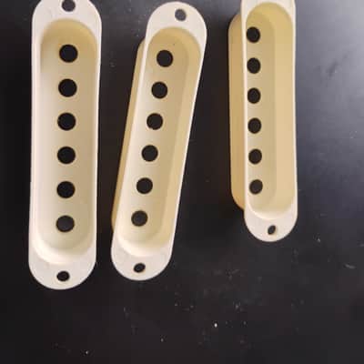 70s-1980s Fender Stratocaster Pickup covers USA late 1970s-early 80s orig vintage Fullerton parts luthier project restoration Smith Strat etc image 4