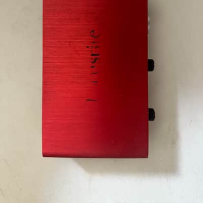 Focusrite Focusrite Scarlett 2i2 Audio Interface 1st Generation Red 2015 - Red image 3