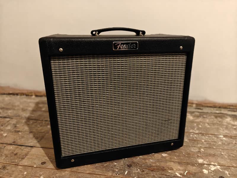 Fender Blues Junior III 15-Watt 1x12" image 1