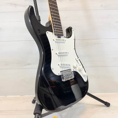 Vinci Signature S-Style Electric Guitar Black w/ Gig Bag – Strat Style Player image 1