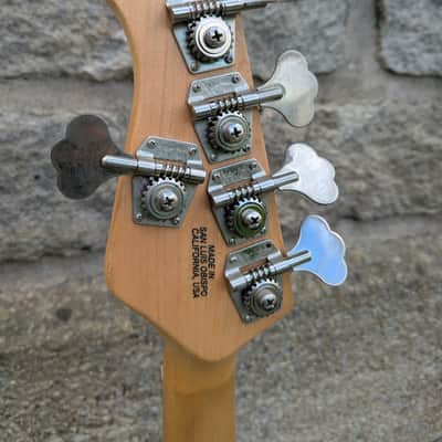 Music Man StingRay 5 H Natural Gloss 2011 w/ Music Man Hard Case image 7
