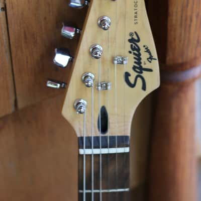 Fender squire strat Korean made - white image 3