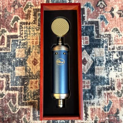 Blue Bluebird SL Large Diaphragm Cardioid Condenser Microphone W/ Box & Paperwork! image 2