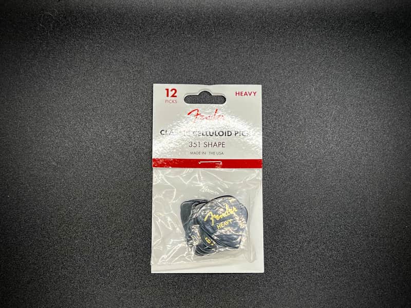 Fender Classic Black Celluloid Picks 351 Heavy 12pk image 1