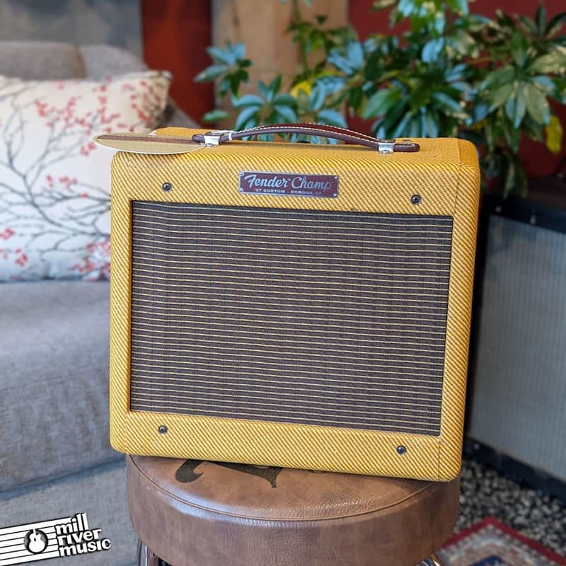 Fender '57 Custom Champ 5-Watt 1x8 Tube Combo, Tweed w/ Cover - Used image 1