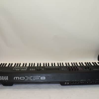Yamaha MOXF8 88-Key Synthesizer Workstation Keyboard image 13