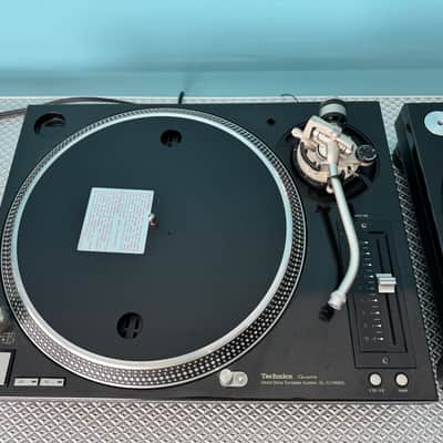 Technics SL-1210 M5G 2000s - Black image 3