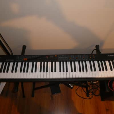 Studiologic Numa Compact 2x 88-Key Semi-Weighted Piano 2018 - Black image 7