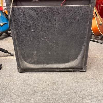 Roland BN-100 Bass Note 100-Watt 1x15" Bass Combo Amp image 8