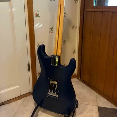 Fender Highway One Stratocaster Left-Handed with Rosewood Fretboard 2003 - 2005 - Sapphire Blue Transparent- Seymour Duncan SSL-6 pickups image 4