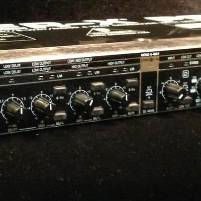 ベリンガー SUPER-X PRO 2/3 WAY クロスオーバー Behringer Super-X Pro CX2310 V2 Multi-channel Crossover with