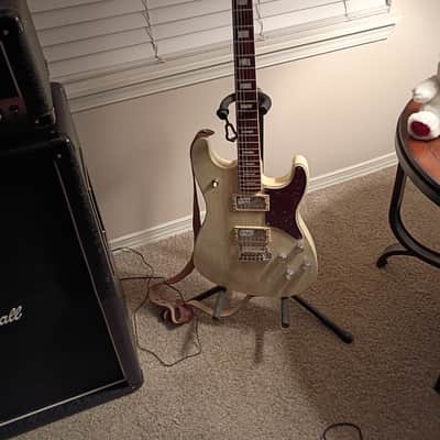 Fender Parallel Universe Volume II Uptown Stratocaster 2020 - 2021 - Static White