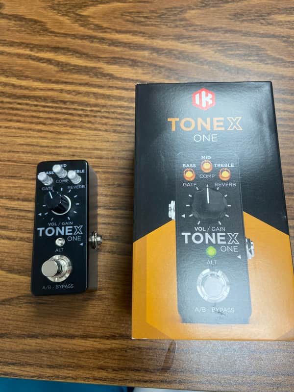 IK Multimedia ToneX One