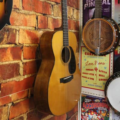 1942 Martin 000-21 image 3