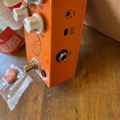 JHS Pulp 'N Peel V4 2016 - Present - Orange image 4