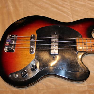 Vintage Kent / Harmony Japanese Short Scale Bass image 2
