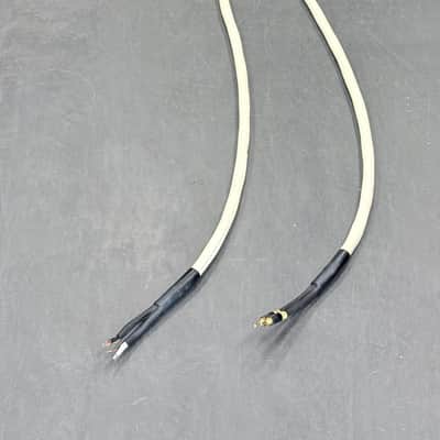 MIT Terminator 2 Bi-Wire Speaker Cables (8 Ft.) (Pair) - Beige image 3