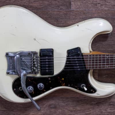 Morales Mosrite 1960's White image 3